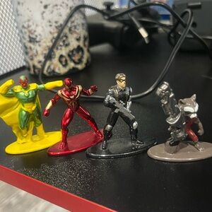 Jada Nano Superheroes Lot of 4 Metal Figures